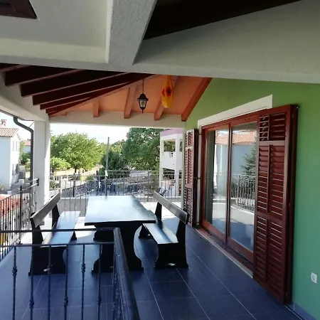 Stalno Sretan Apartment
